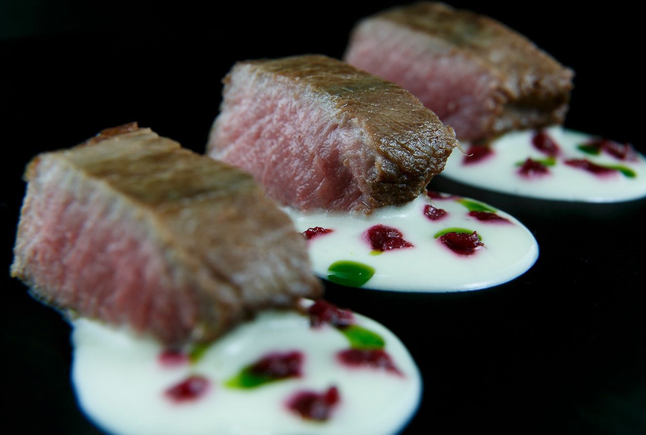 presa con patata, coliflor y remolacha
